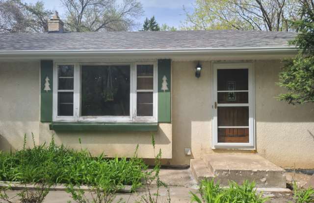 6505 Rowland Rd - 6505 Rowland Road, Eden Prairie, MN 55344