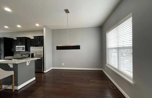 119 KINGSLEY Drive Gallery 3