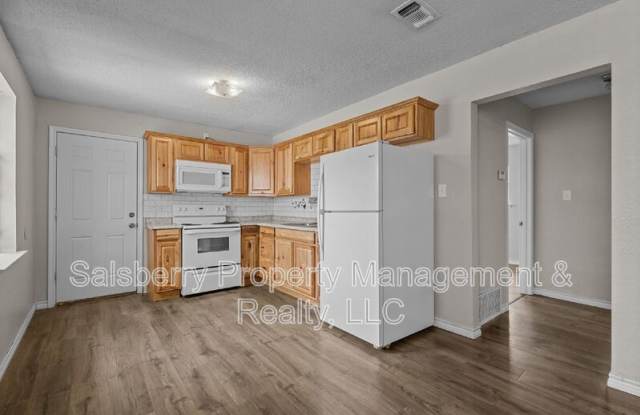 1213 NW 3rd Avenue photos photos