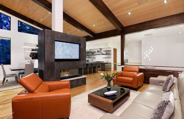 745 Castle Creek Drive Gallery 3