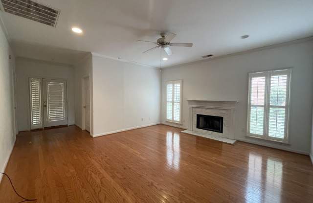641 ROCKHURST DRIVE Gallery 1