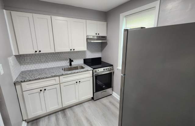 3904 Penhurst Ave photos photos