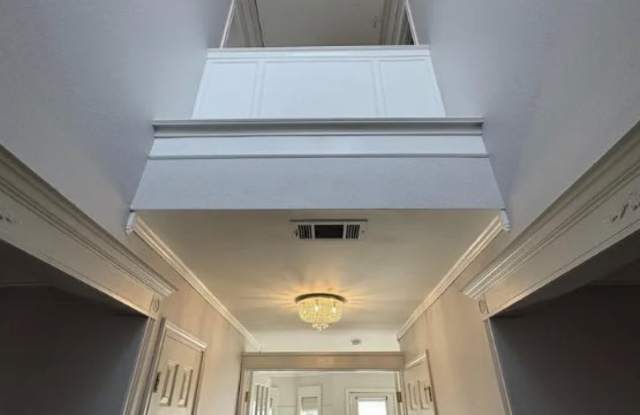 11607 Harbor Road Gallery 2