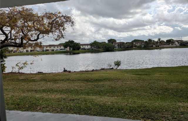 9369 Fontainebleau Blvd photos photos