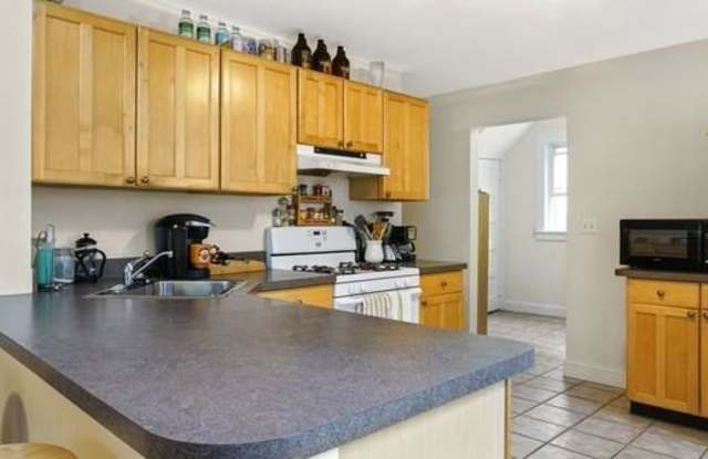 12 Cutter Ave. photos photos