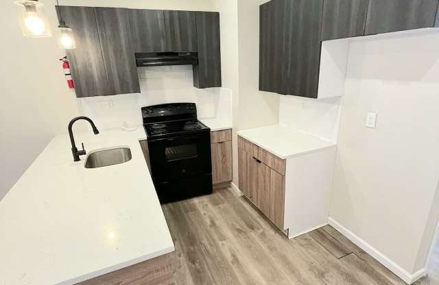 385 Avon Avenue photos photos