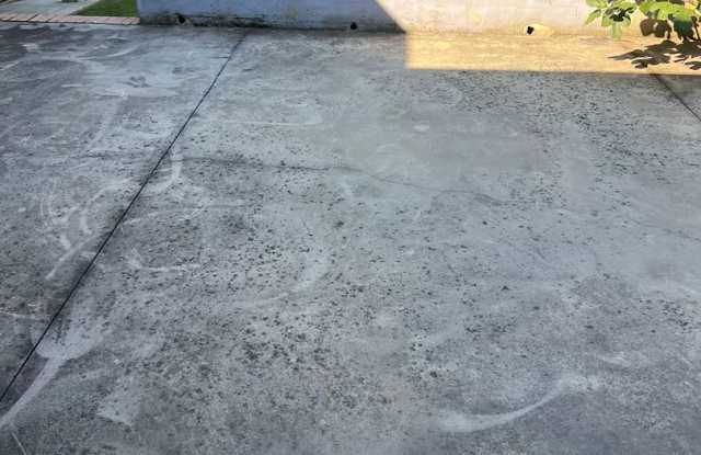 1 Bedroom Apartment For Rent with Utilites except Internet Gallery 3