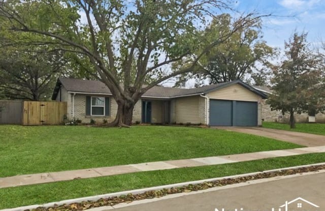 1106 High Point Road - 1106 High Point Road, Arlington, TX 76015