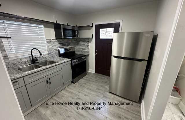 4357 Capitol Avenue - B Gallery 3