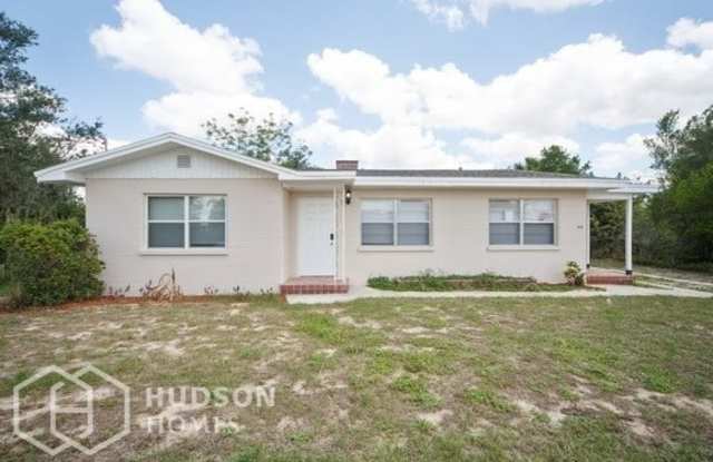 215 East Cornell Street - 215 East Cornell Street, Avon Park, FL 33825