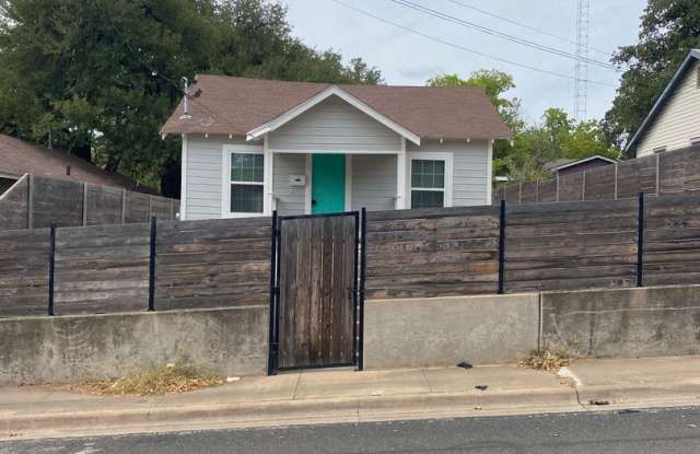 Beautiful East Austin Bungalow photos photos
