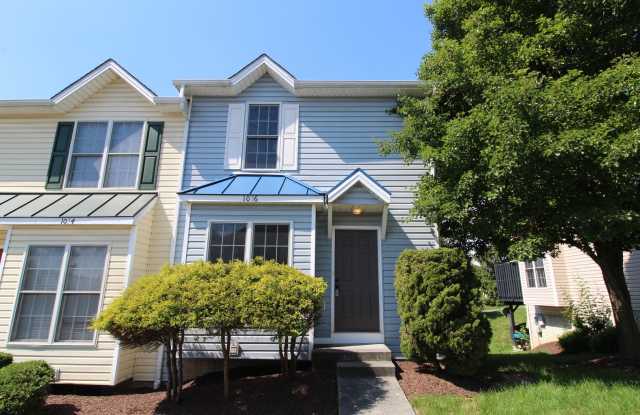 Liberty square end unit townhome for rent! photos photos Liberty square end unit townhome for rent! photos photos