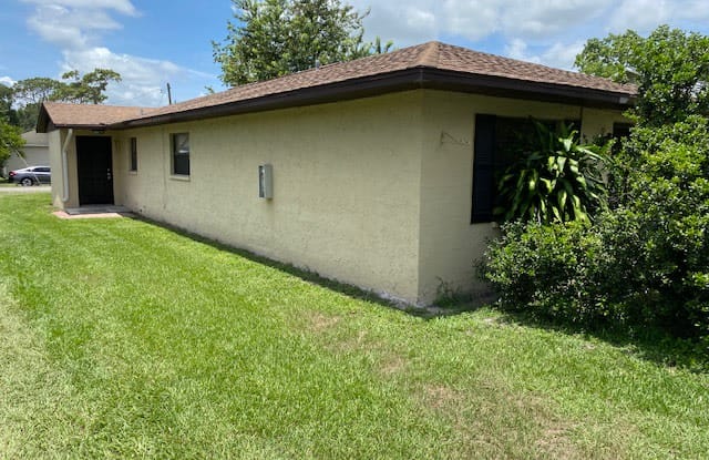 4851 16th St - 4851 16th Street, Zephyrhills, FL 33542