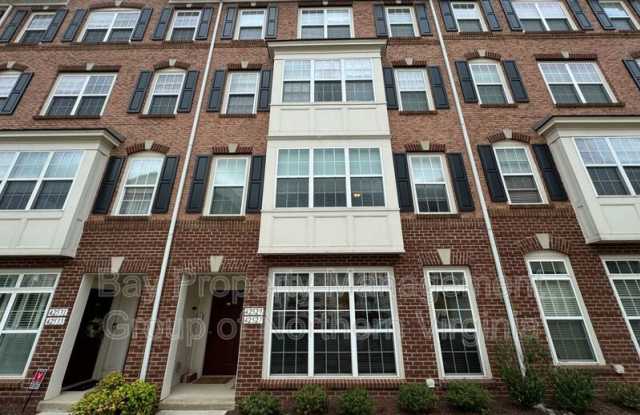 42527 Highgate Ter - 42527 Highgate Terrace, Brambleton, VA 20148