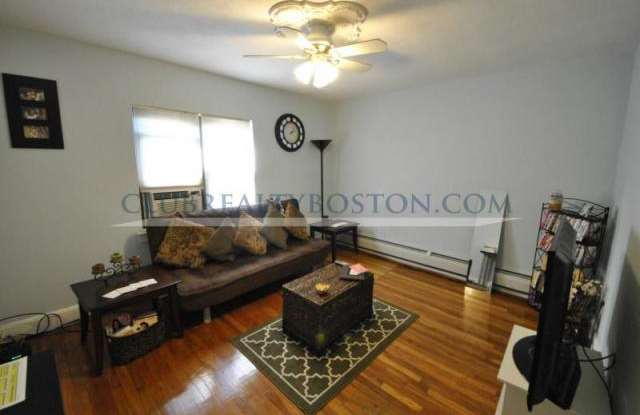 31 Beechcroft St. Gallery 2