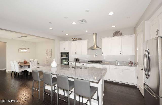 10072 E BELL Road photos photos