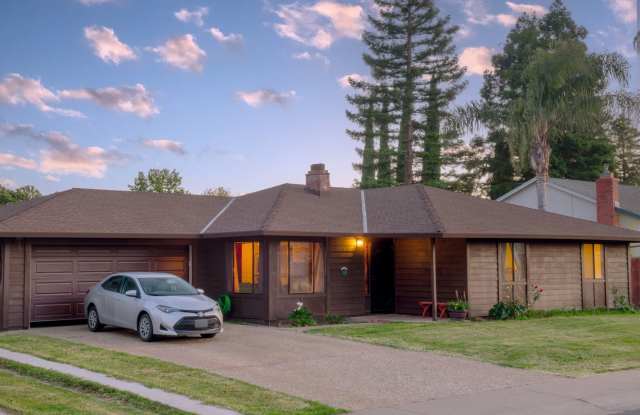 Coming Available 3 Bedroom photos photos
