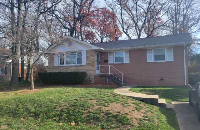 Amazing 3 BR/3 BA Single-Family Home in College Park! - 9009 Saint Andrews Place, College Park, MD 20740