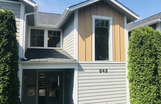 843 Davis Plaza S - 843 Davis Pl S, Seattle, WA 98144