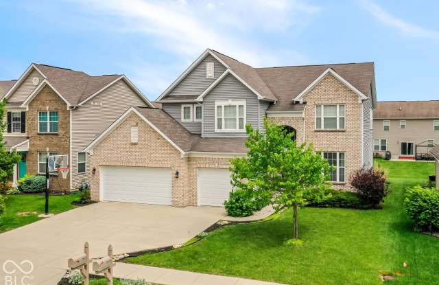 7827 Hedgehop Drive Gallery 2