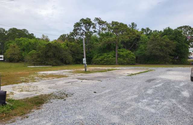 9050-b Navarre Pkwy photos photos