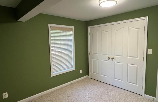 12740 GREAT Lane Gallery 2
