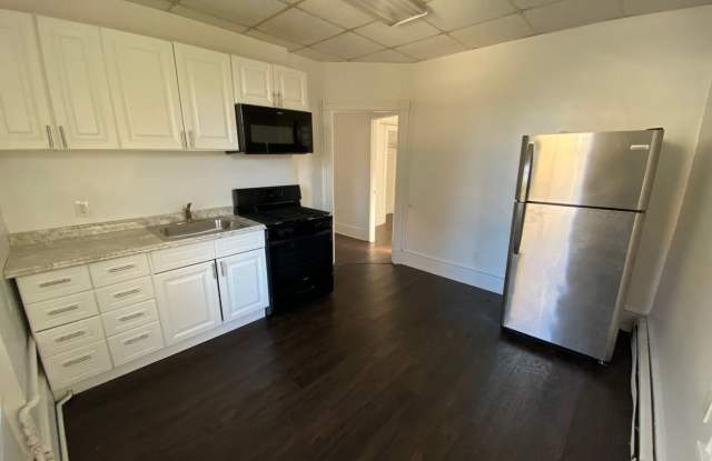 7300 Boyer Gallery 1