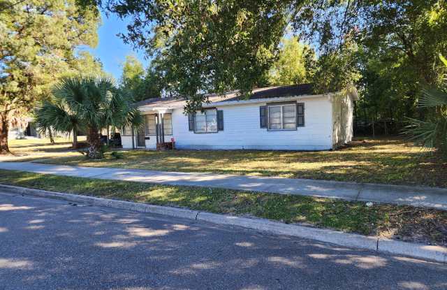 1851 Florida Ave photos photos