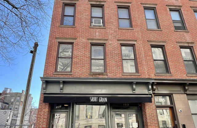 183 MONTGOMERY ST photos photos