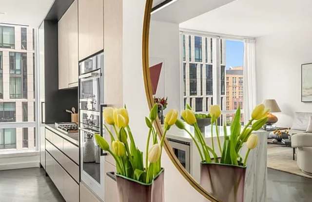 111 Murray St - 111 Murray Street, New York City, NY 10007