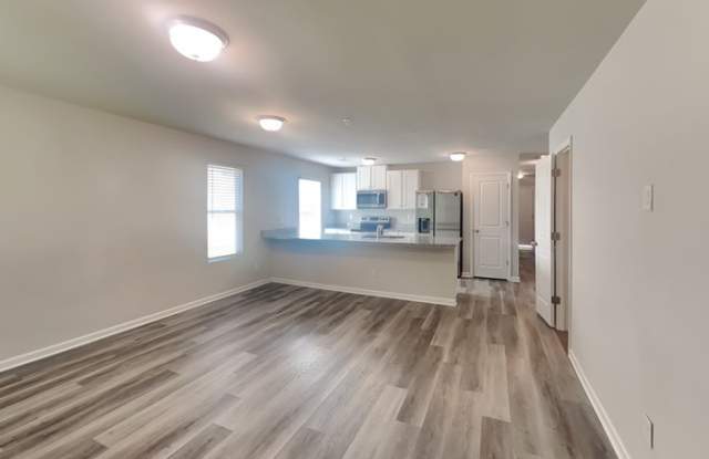 1048 Wedgewood Court Northeast Gallery 3