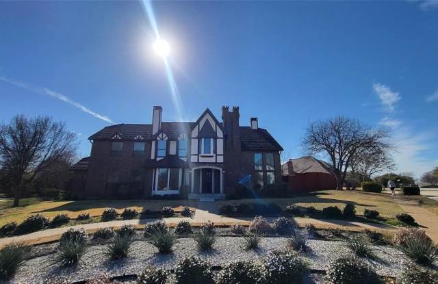 1806 Cottonwood Valley Circle S - 1806 South Cottonwood Valley Circle, Irving, TX 75038