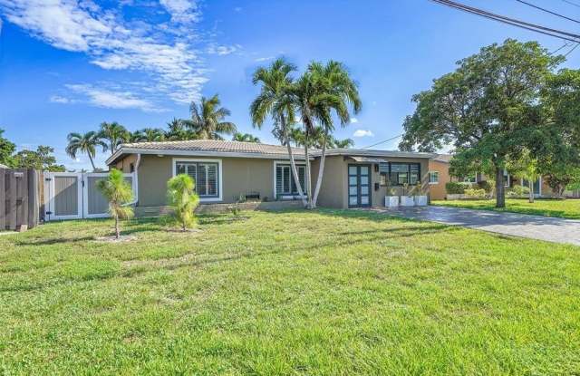 1736 NW 38th St photos photos