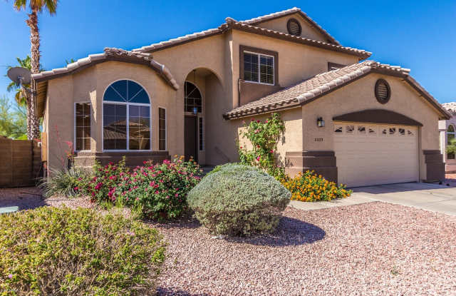 2239 E EDNA Avenue - 2239 East Edna Avenue, Phoenix, AZ 85022