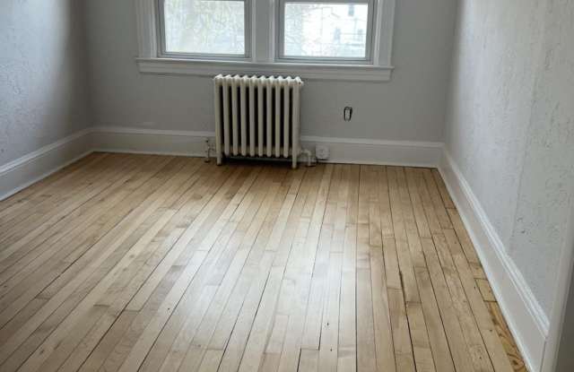 90 Rose Street photos photos