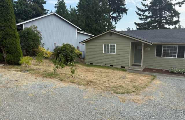 2 Bedroom, 1 bathroom House Gallery 3