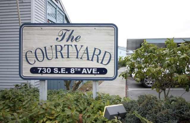 2 Bed 2 Bath Condo - Near Downtown - NAS Whidbey - 730 Southeast 8th Avenue, Oak Harbor, WA 98277