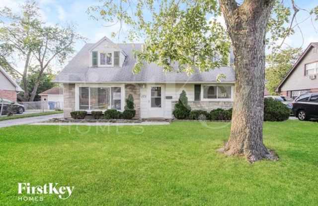 171 Craig Drive West - 171 Craig Drive West, Chicago Heights, IL 60411