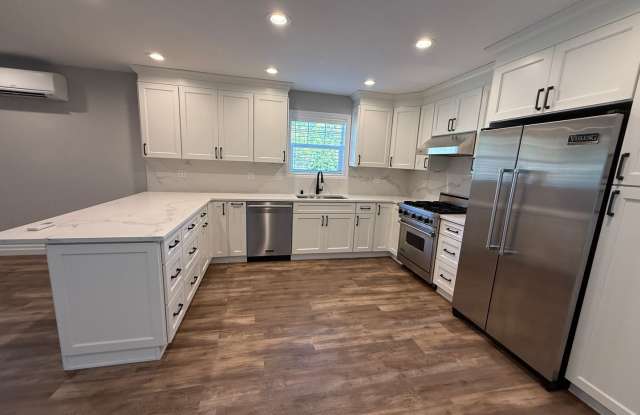 POULSBO - BEAUTIFUL AND BRANDNEW 1 BED 1 BATH - 16134 Tuk Wil La Road Northeast, Kitsap County, WA 98370