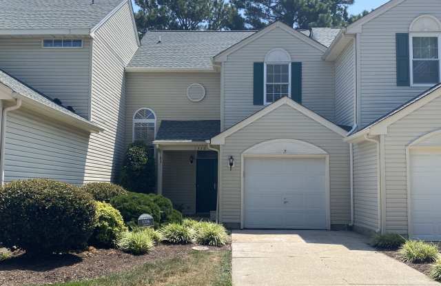 1336 Lake Dr photos photos