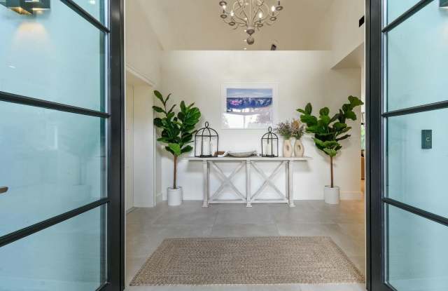170 Beacon Lane Gallery 4