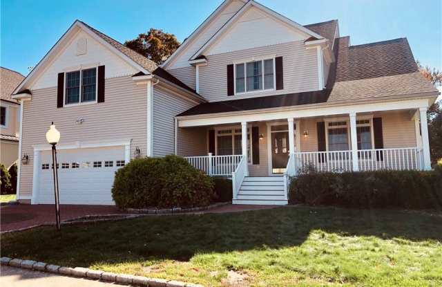 30 Randolph Farm Road - 30 Randolph Farm Road, Milford city, CT 06461
