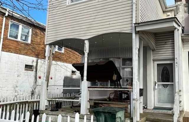 Large 2BR House in Atlantic City Gallery 1