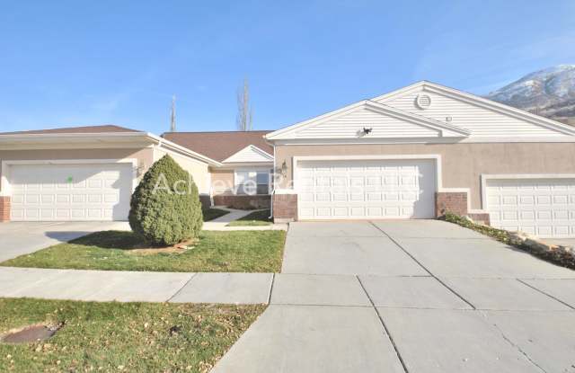 637 E 950 S #19 photos photos