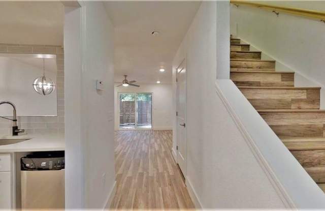 1913 Hearthstone Drive Gallery 4