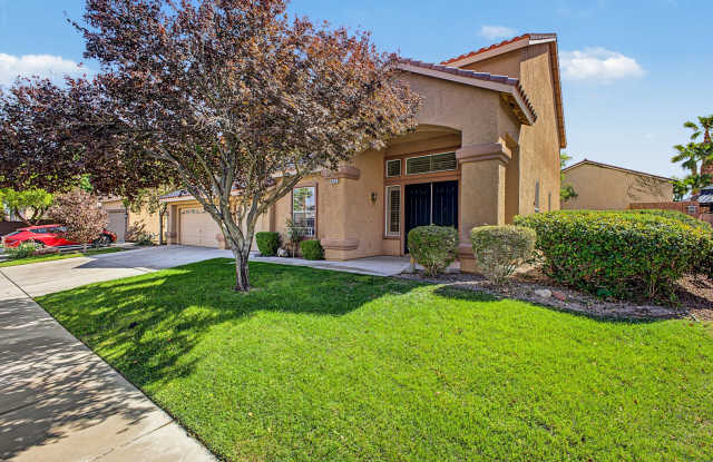6-Bedroom home in the Northwest ready for immediate move in! Gallery 3