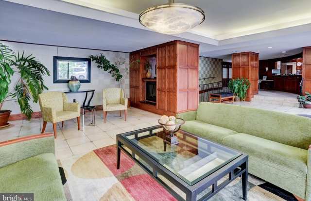 922 24TH ST NW #115 Gallery 4