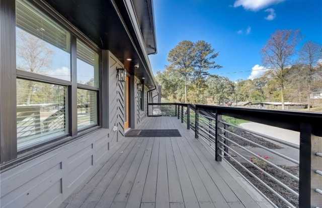 3202 SW Kingsdale Drive SW Gallery 3