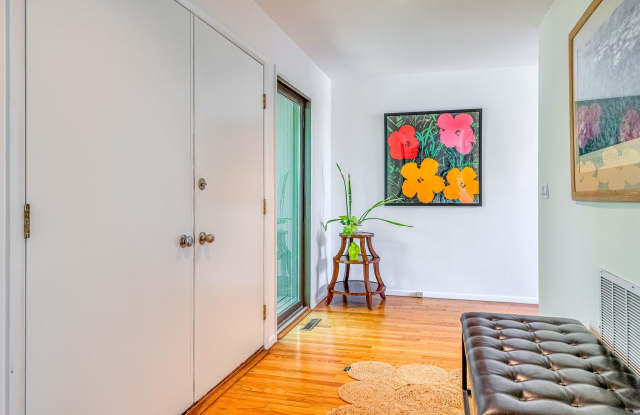 67 Merchants Path Gallery 3