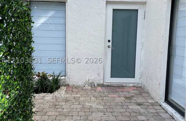 6985 SW 110th Pl Gallery 3